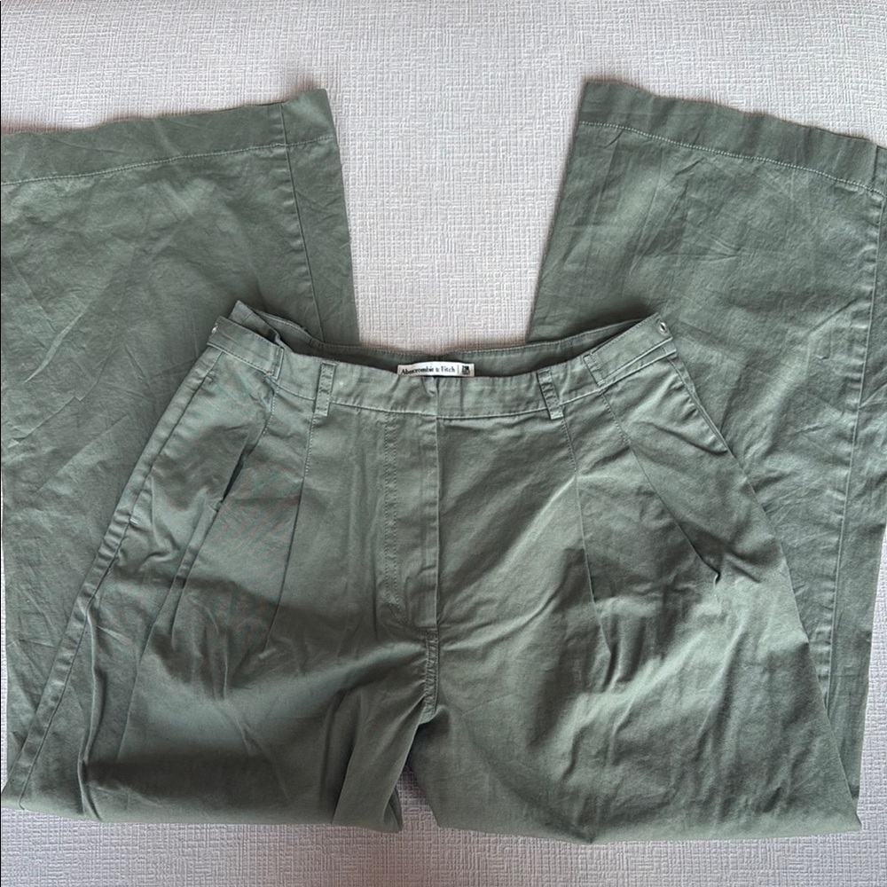 Abercrombie & Fitch Green Wide Leg Pants